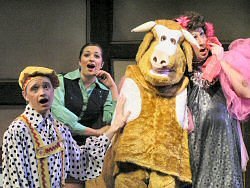A scene from Jack and The Beanstalk at Castle Hall