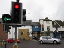 Photo of traffic signals and traffic at Old Cross